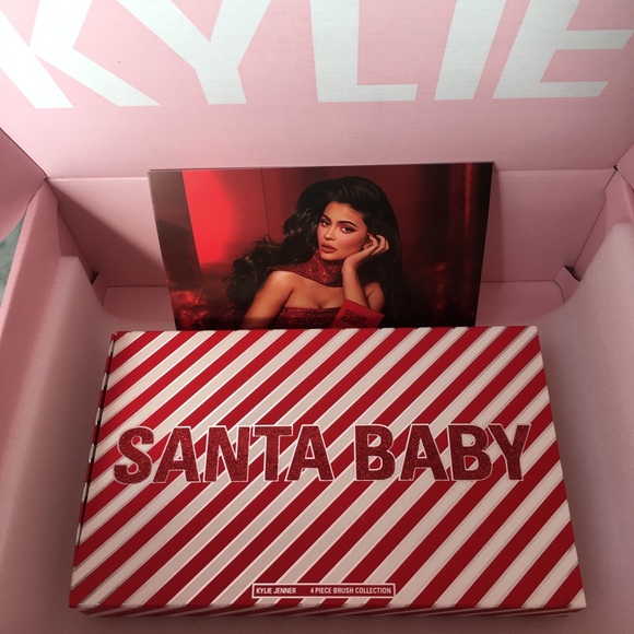Kylie 2019 Holiday Collection Brush Set NWT - Picture 4 of 4